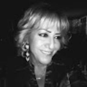 Meet your Posher, Angie